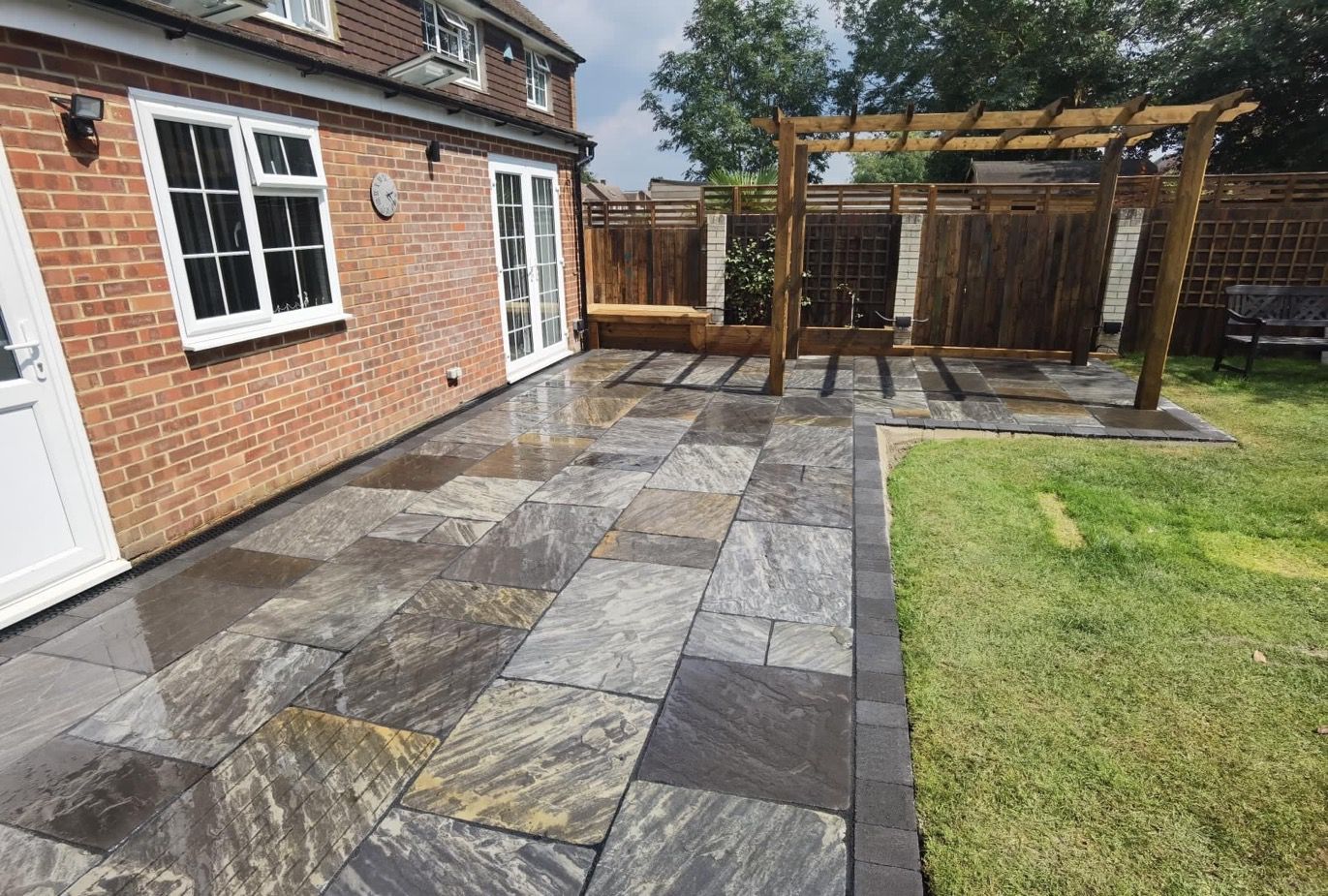 Sagar Black Sandstone - Image 2