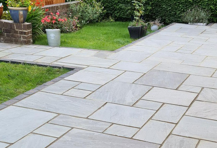 Kandla Grey Sandstone Riven